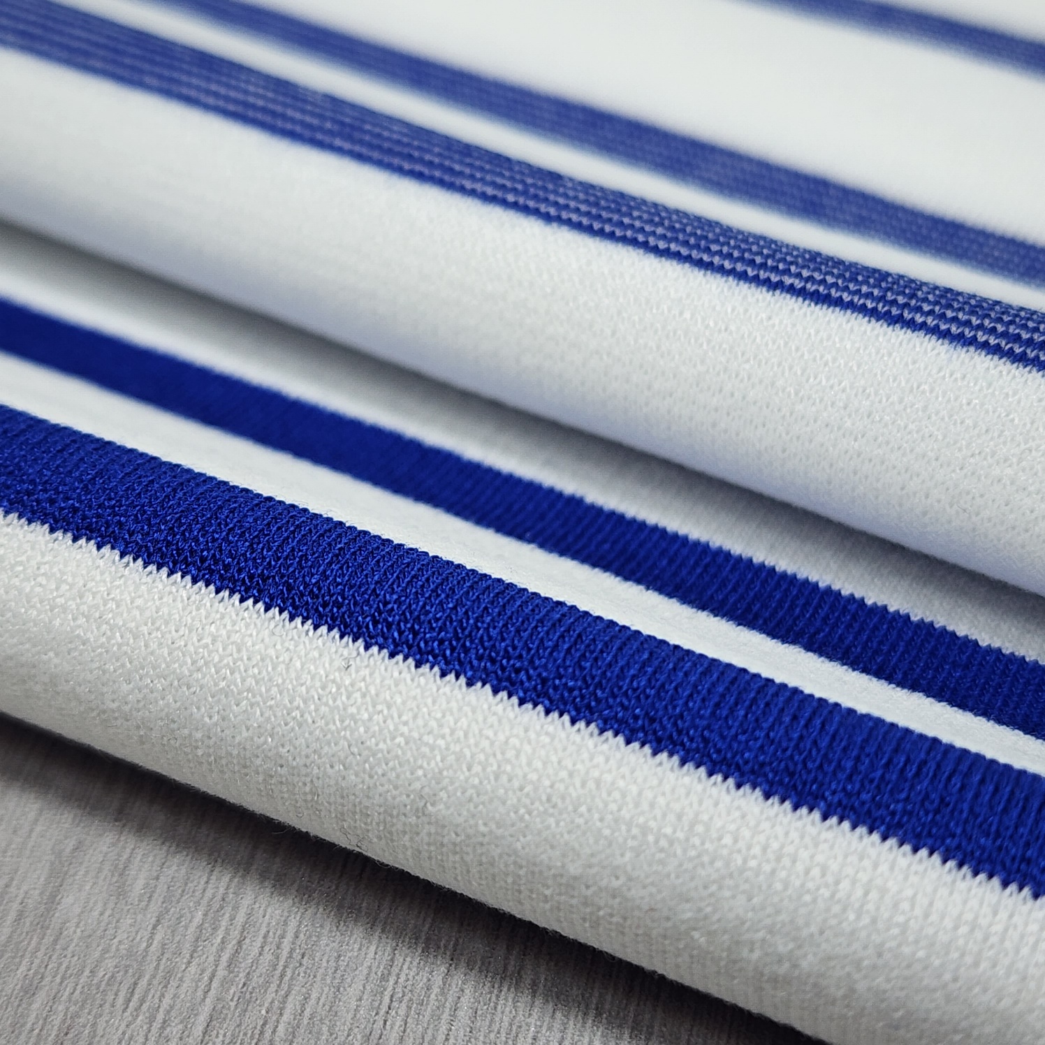 WMX-DFS-220108 (STRIPE).jpg